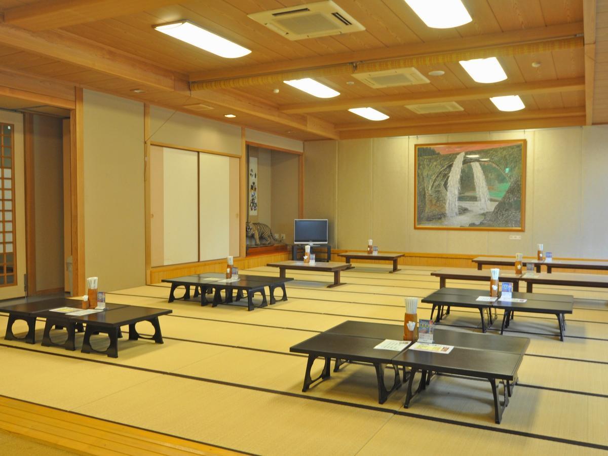Imperial Resort Tsujun Sanso Kamimashiki Екстер'єр фото